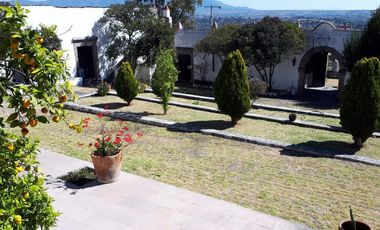 # Casco de Hacienda con Terreno en 420 Has en El Estado de Hidalgo.