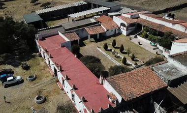 # Casco de Hacienda con Terreno en 420 Has en El Estado de Hidalgo.