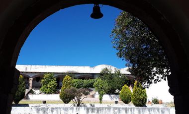 # Casco de Hacienda con Terreno en 420 Has en El Estado de Hidalgo.