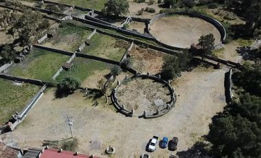 # Casco de Hacienda con Terreno en 420 Has en El Estado de Hidalgo.