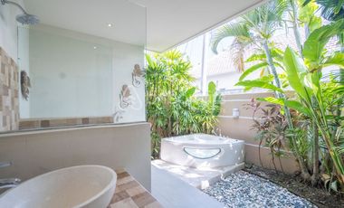 Modern Island Bliss, Unveiling Seminyak’s Ultimate 3 Bedroom Villa Retreat