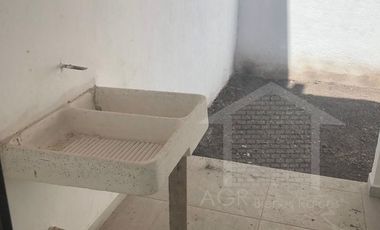 CASA  EN PREVENTA EN PEDREGAL DE SCHOENSTATT