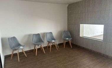 Renta de despachos, oficinas, consultorios, en Col. La Paz