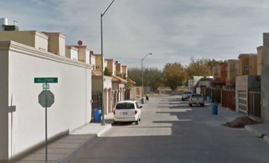 Gran oportunidad Venta de Remate en Hermosa y Amplia Casa excelente zona Col. San Francisco, Chuhuahua.