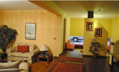 Ocasión Venta Casa Gardenias  remodelada fte/parque 252At remodelada  $.504,000 a tratar
