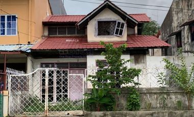 1.5 Floor House Needs Renovation in Sumber Agung Jodoh for Sale