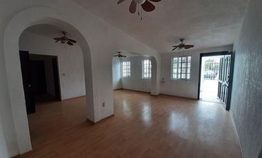 CASA EN RENTA COLONIA INFONAVIT TENECHACO