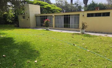 Oportunidad Vendo Terreno de 2500 m2 en zona residencial de La Molina