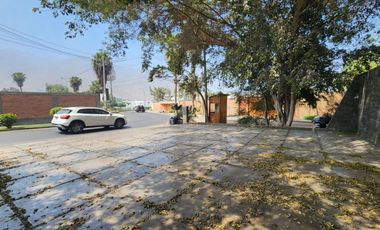 Oportunidad Vendo Terreno de 2500 m2 en zona residencial de La Molina