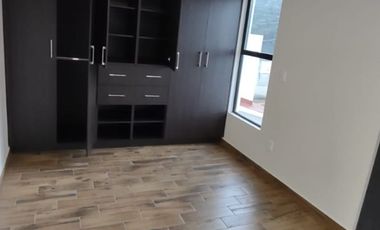 Casas Nuevas en Venta 6 minutos de Paseo Tollocan, $2,350,000 Acepto Creditos
