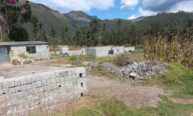Venta de terreno en Otavalo sector Gualavi por San Pablo del Lago, 810 m2