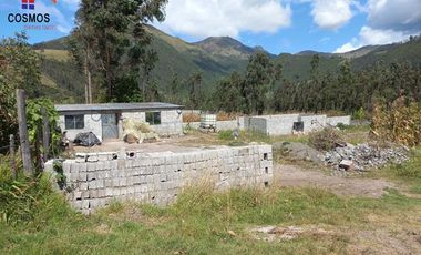Venta de terreno en Otavalo sector Gualavi por San Pablo del Lago, 810 m2