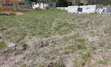 Venta de terreno en Otavalo sector Gualavi por San Pablo del Lago, 810 m2