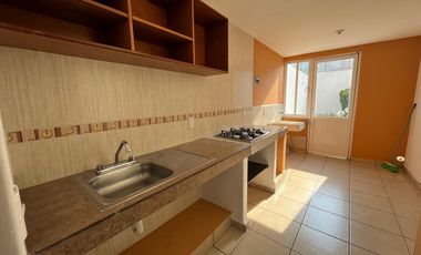 CASA EN VENTA TOLUCA SAN FELIPE TLALMIMILOLPAN