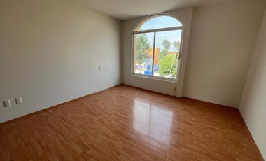 CASA EN VENTA TOLUCA SAN FELIPE TLALMIMILOLPAN