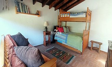 Propiedad estilo Vallesano, ubicada en un espacio donde impera la tranquilidad.