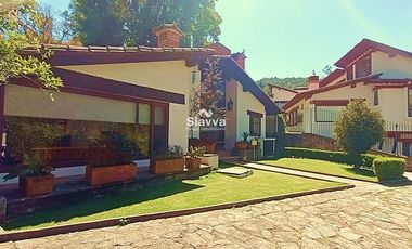 Propiedad estilo Vallesano, ubicada en un espacio donde impera la tranquilidad.