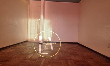 Departamento en venta 2° piso Manuel de Amat 3 dormitorios 1 baño $ 80.000.000