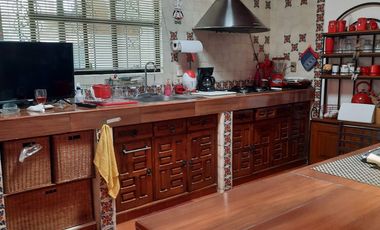 SE VENDE CASA EN CLUB DE GOLF CON BUNGALOW
