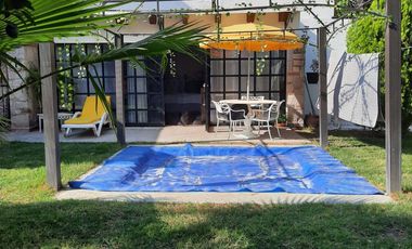 SE VENDE CASA EN CLUB DE GOLF CON BUNGALOW