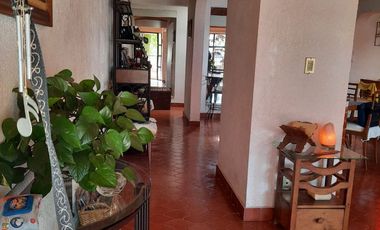 SE VENDE CASA EN CLUB DE GOLF CON BUNGALOW