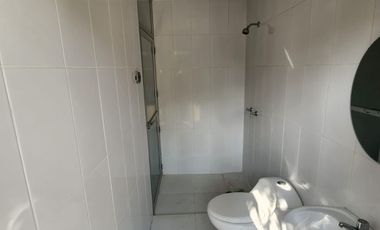 Samborondon, Renta de hermosa casa 4 dormitorios con Piscina, jacuzzi y sauna