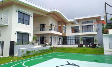 JUST LISTED! Newly Built Designer House & Lot in Tagtaytay City near Picnic Grove & People's Park