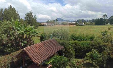 Finca para la venta, ubicada en el casco urbano de La Ceja