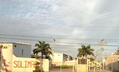 Casa en  Urbanización Solimar, ubicada en la Vía Punta Carnero, Santa Elena, cerca de Salinas.