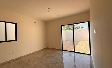 Casa en Venta en Conkal, Privada Al Norte de La Ciudad