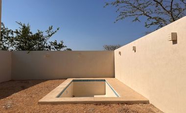 Casa en Venta en Conkal, Privada Al Norte de La Ciudad