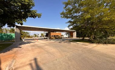 Casa en Venta en Conkal, Privada Al Norte de La Ciudad
