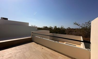 Casa en Venta en Conkal, Privada Al Norte de La Ciudad