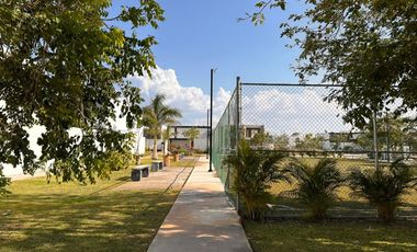 Casa en Venta en Conkal, Privada Al Norte de La Ciudad