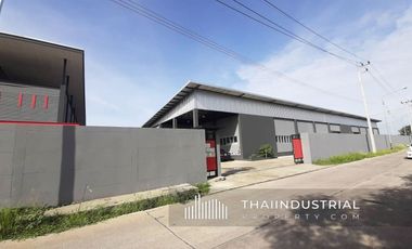 Factory or Warehouse 1,700 sqm for SALE at Lam Luk Ka, Lam Luk Ka, Pathum Thani/ 泰国仓库/工厂，出租/出售 (Property ID: AT979S)