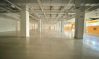 LOCAL COMERCIAL EN VENTA CC UNICENTRO VALLEDUPAR