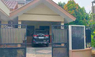 Dijual Murah Rumah Mewah Hook Luas Dekat Summarecon Bekasi