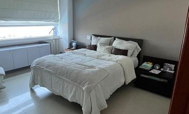 Departamento en 3er. piso en Torre Santa María. Alberca, gimnasio y vigilancia 24/7