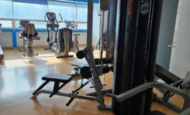 Departamento en 3er. piso en Torre Santa María. Alberca, gimnasio y vigilancia 24/7