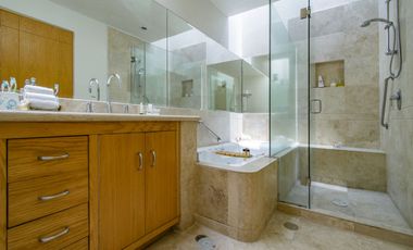 CASA EN VENTA INTERLOMAS CON PRECIO DE OPORTUNIDAD