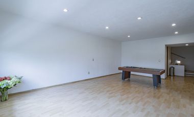 CASA EN VENTA INTERLOMAS CON PRECIO DE OPORTUNIDAD