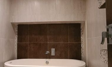 CASA EN VENTA INTERLOMAS CON PRECIO DE OPORTUNIDAD