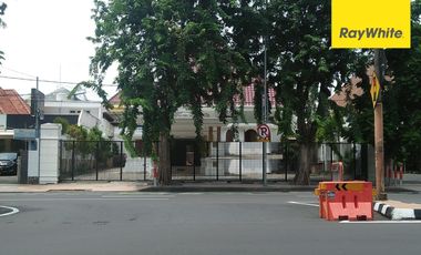 Disewakan Rumah Kantor di Raya Darmo, Surabaya