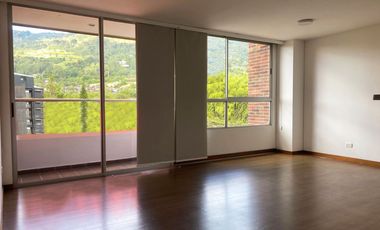 PR18902 Apartamento en venta en el sector Loma del Esmeraldal