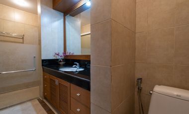 3 Bedroom Pool Villa in Saraphi
