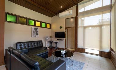 3 Bedroom Pool Villa in Saraphi
