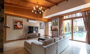 3 Bedroom Pool Villa in Saraphi