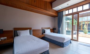 3 Bedroom Pool Villa in Saraphi