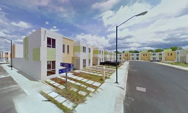 ¡Remate Bancario! Excelente Oportunidad, Bonita casa en condominio.