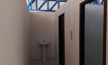 Local Comercial de alquiler en Gasolinera de la Vía a Daule, 2 pisos, 350 m
